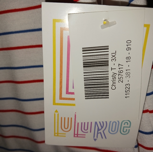 NWT LuLaRoe 3X Christy T - Picture 3 of 3